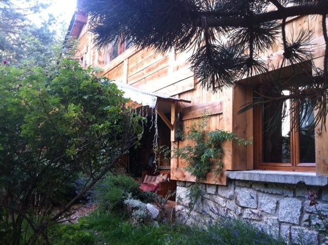 Chalet Pomme De Pin 5 Chambres 12 A 14 Personnes Formigueres Luaran gambar