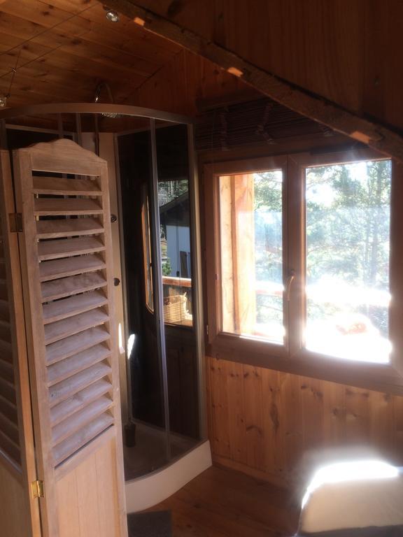 Chalet Pomme De Pin 5 Chambres 12 A 14 Personnes Formigueres Luaran gambar