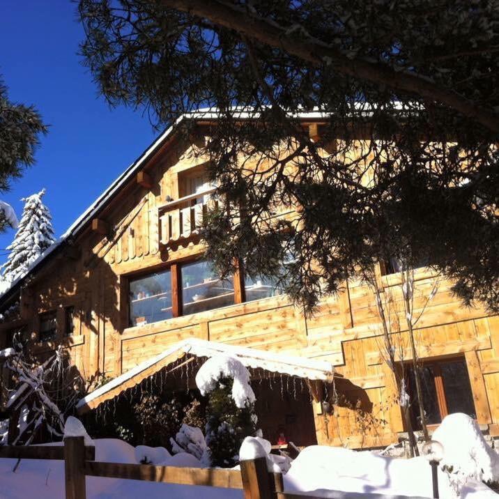 Chalet Pomme De Pin 5 Chambres 12 A 14 Personnes Formigueres Luaran gambar